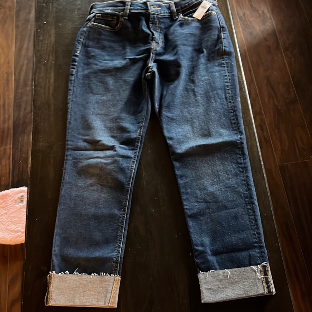 Mid-rise boyfriend jeans with cuff - old navy never worn with tags